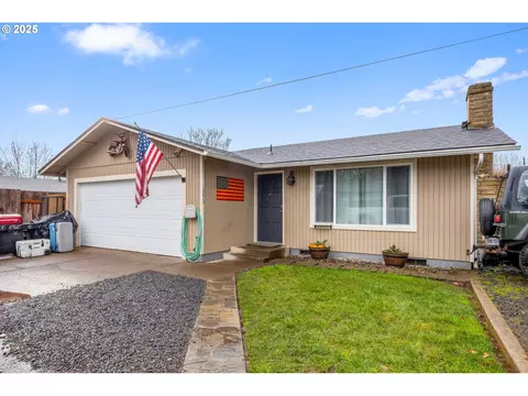 1273 S St, Springfield, OR 97477