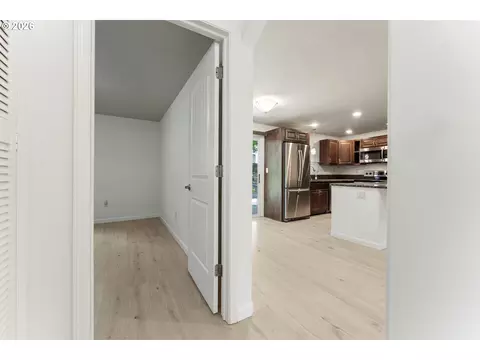 159 SW Florence Ave #45, Gresham, OR 97080 photo 4