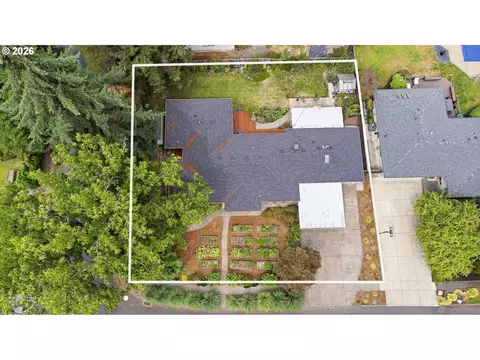 View/Area - 595 Dartmoor Dr, Eugene, OR 97401 photo 1 of 1