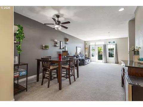 Dining - 2508 NW 2nd Ter, Gresham, OR 97030 photo 1 of 2