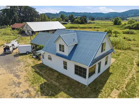 13600 Mckinley Ln NW, Salem, OR 97304