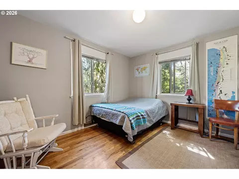 Bedroom - 1572 Wilson Ct, Eugene, OR 97402 photo 1 of 12