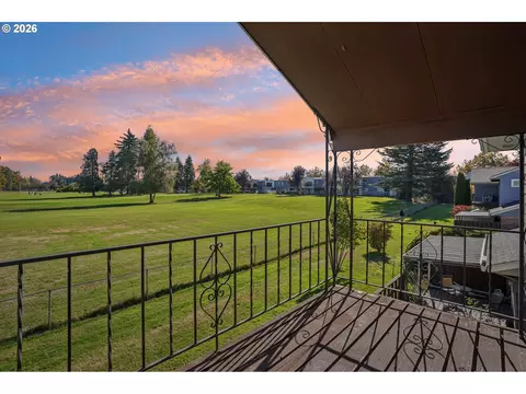 Exterior - 1302 NE Hogan Dr #169, Gresham, OR 97030 photo 7 of 7
