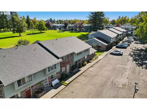View/Area - 1302 NE Hogan Dr #169, Gresham, OR 97030 photo 1 of 7