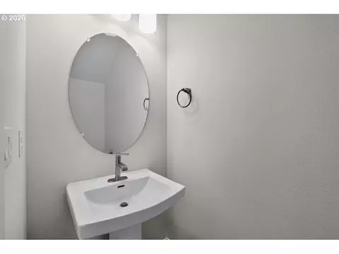 Bath - 3691 SW Knapp Dr, Gresham, OR 97080 photo 2 of 2
