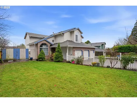 4724 SE Powell Valley Rd, Gresham, OR 97080