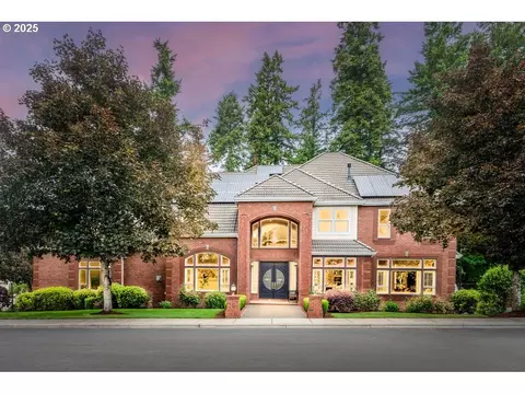 3830 NW 142nd Ter, Portland, OR 97229