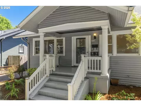 1824 NE 52nd Ave, Portland, OR 97213