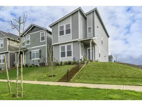 2681 NW Gregory Dr, Mcminnville, OR 97128