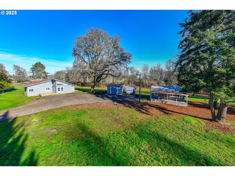 9354193545 Territorial Hwy, Junction City, OR 97448