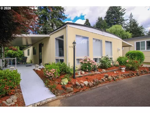 11513 SW Royal Villa Dr, Portland, OR 97224