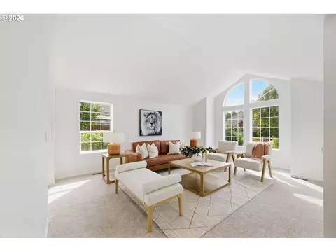 Living - 3115 Metolius Dr, Eugene, OR 97408 photo 2 of 8