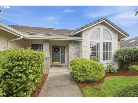 Other - 3115 Metolius Dr, Eugene, OR 97408 photo 1 of 5