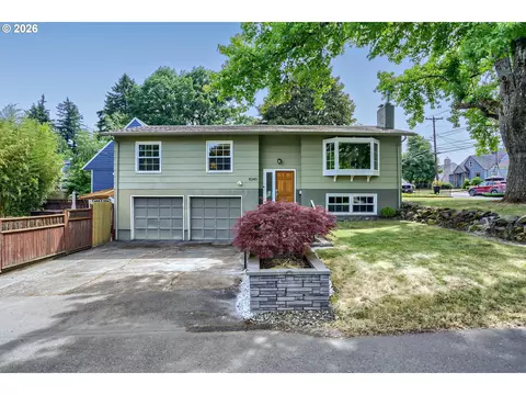 8340 SW 14th Ave, Portland, OR 97219