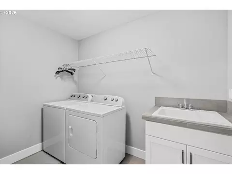 Other - 723 SW 49th Dr, Gresham, OR 97080 photo 7 of 12