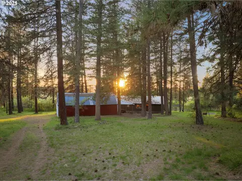 74576 Thompson Rd, Elgin, OR 97827