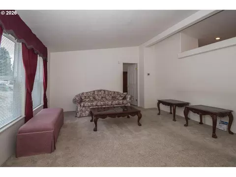Living - 119 SE 216th Ave, Gresham, OR 97030 photo 1 of 5