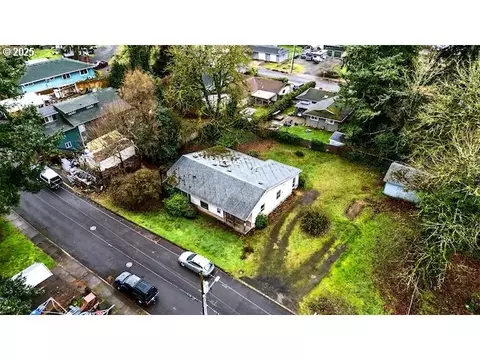 460 SW Maple Rd, Estacada, OR 97023