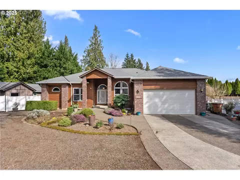 2010 9th Ct, Columbia City, OR 97018