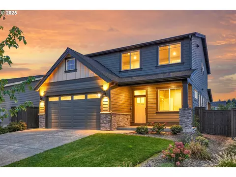 13711 NE 101st Dr, Vancouver, WA 98682