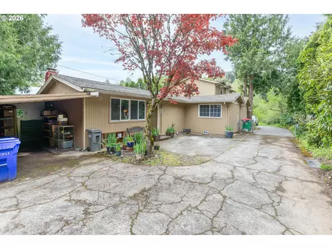 765 SE 775 Se Roberts Ave, Gresham, OR 97080