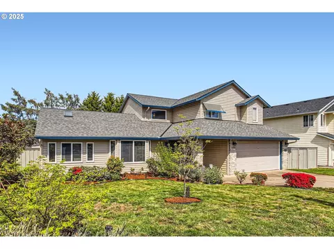 14825 NE Alton St, Portland, OR 97230