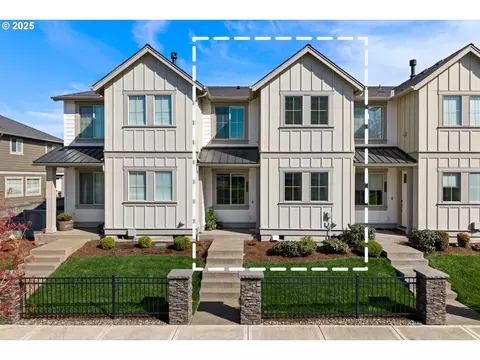 8083 SE Vermont St, Hillsboro, OR 97123