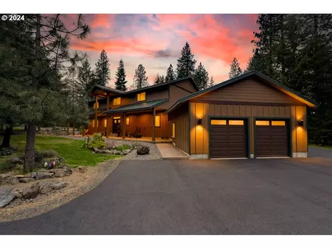 36 Lonesome Pines Dr, Trout Lake, WA 98650