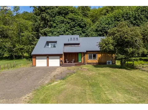 7980 Kilchis River Rd, Tillamook, OR 97141