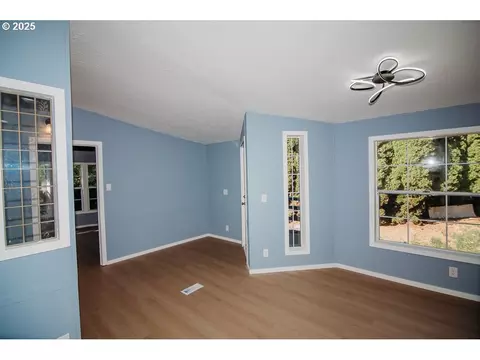 338 Archie St, Eugene, OR 97402 photo 16