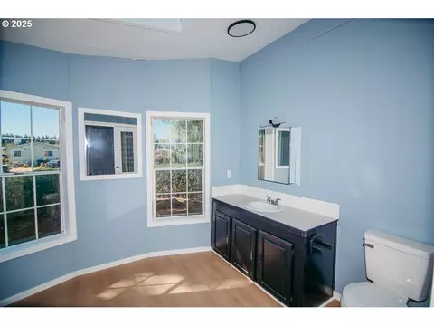 338 Archie St, Eugene, OR 97402 photo 10