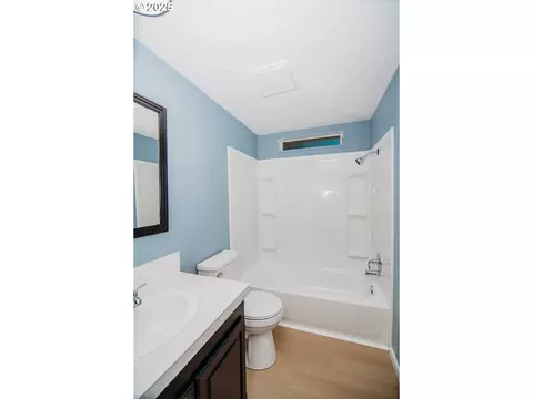 338 Archie St, Eugene, OR 97402 photo 24