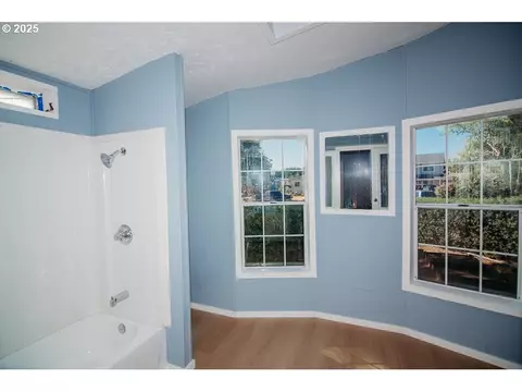 338 Archie St, Eugene, OR 97402 photo 11