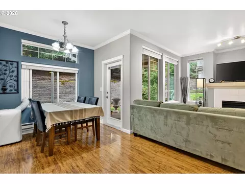 Dining - 14830 SW Sandhill Loop #102, Beaverton, OR 97007 photo 2 of 2