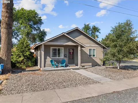 1602 Broadway St, Baker City, OR 97814