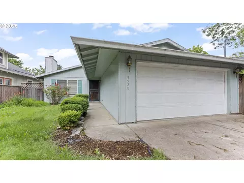 5529 SE Knapp St, Portland, OR 97206