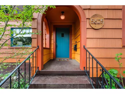 5625 N Greeley Ave, Portland, OR 97217