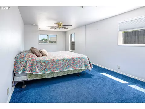 Bedroom - 1294 Satre St, Eugene, OR 97401 photo 2 of 8