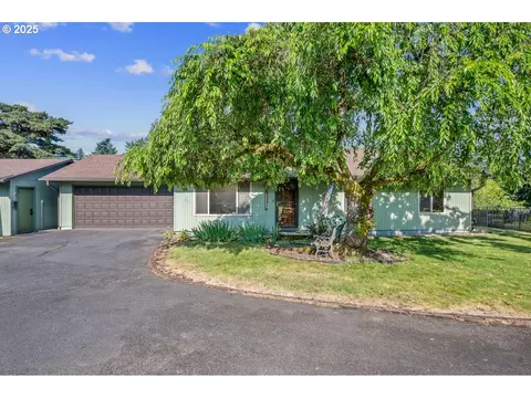 13848 SE Rhine St, Portland, OR 97236