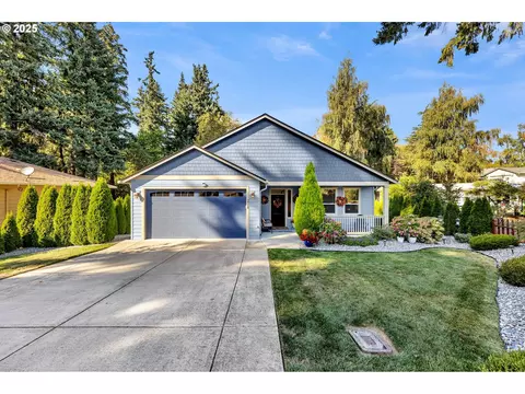 2716 NE 53rd St, Vancouver, WA 98663