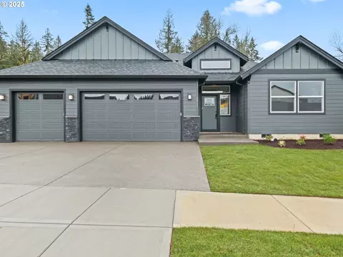 2913 NE Currin Creek Dr, Estacada, OR 97023