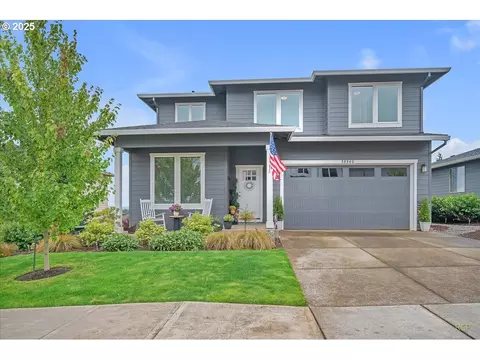 35560 Valley View Dr, Saint Helens, OR 97051