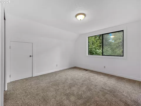 Bedroom - 58610 E Highway 26, Sandy, OR 97055 photo 6 of 7