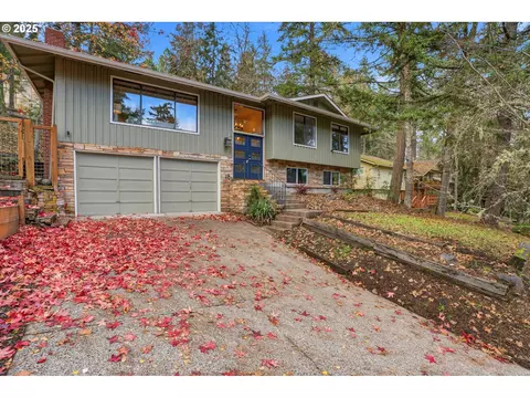 4390 Inwood Ln, Eugene, OR 97405