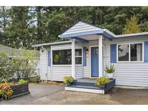 3203 SE 109th Ave, Portland, OR 97266