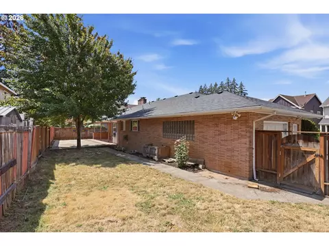 Exterior - 858 N 20th Way, Cornelius, OR 97113 photo 8 of 8