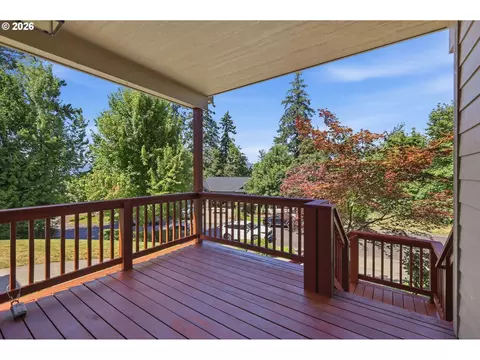 Exterior - 6287 Fernhill Loop, Springfield, OR 97478 photo 4 of 4