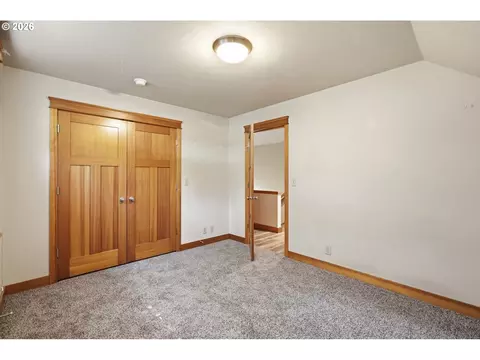 Bedroom - 6287 Fernhill Loop, Springfield, OR 97478 photo 3 of 6