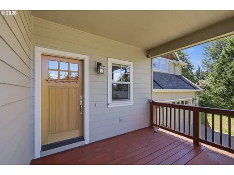 Exterior - 6287 Fernhill Loop, Springfield, OR 97478 photo 3 of 4