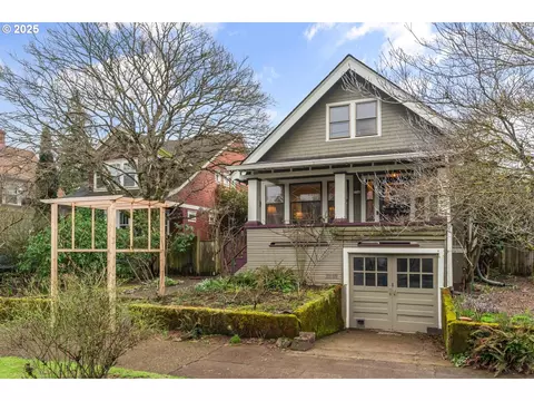 1144 SE Nehalem St, Portland, OR 97202